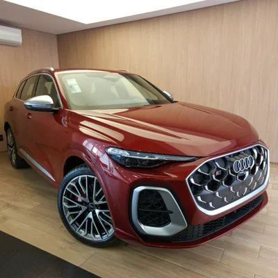 Audi SQ5 3.0 V6 TFSI GASOLINA SPORTBACK QUATTRO S TRONIC 2025 Gasolina - Foto 1