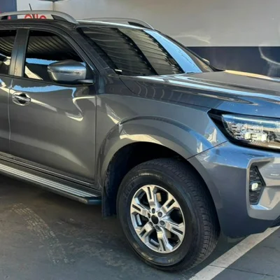 Nissan FRONTIER 2.3 16V TURBO DIESEL XE CD 4X4 AUTOMÁTICO 2025 Flex - Foto 1